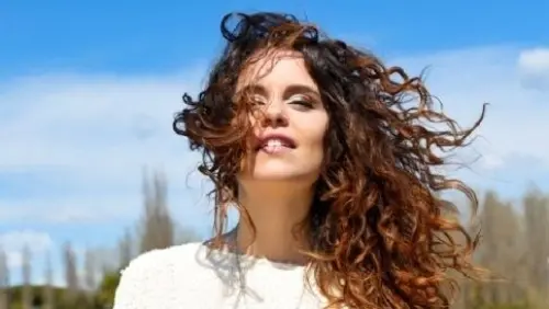 Giulia Luzi presenta 