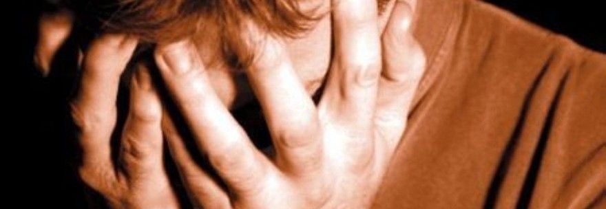 Camerino, docente molestava studenti: arrestato