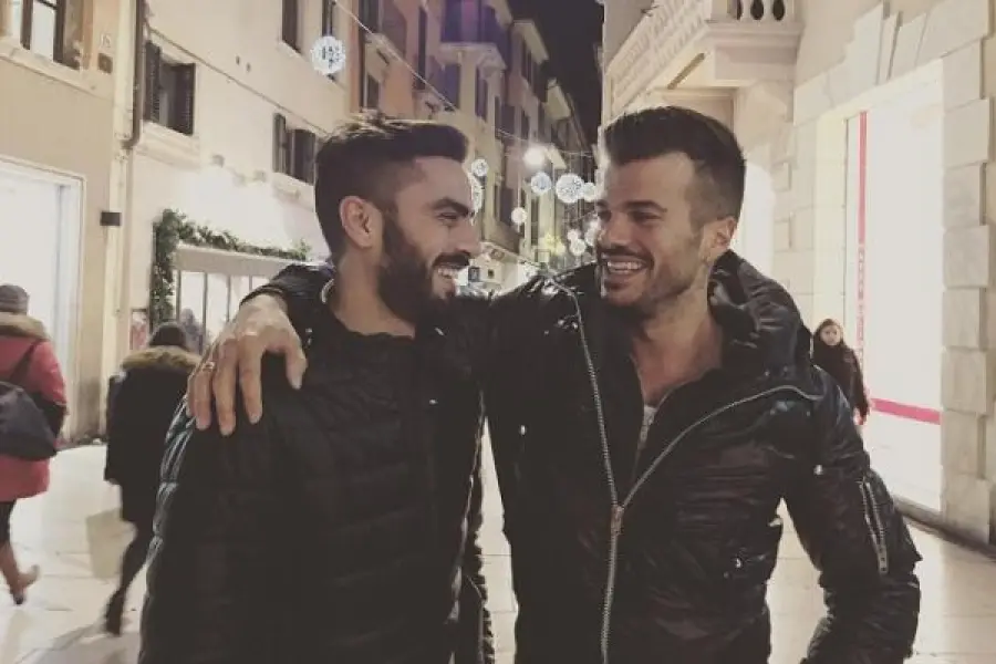 Mario Serpa e Claudio Sona fidanzati? Nuovi avvistamenti della coppia gay