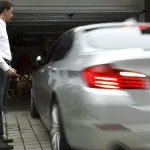 BMW serie 7: ammiraglia tedesca avrà Remote Control Parking