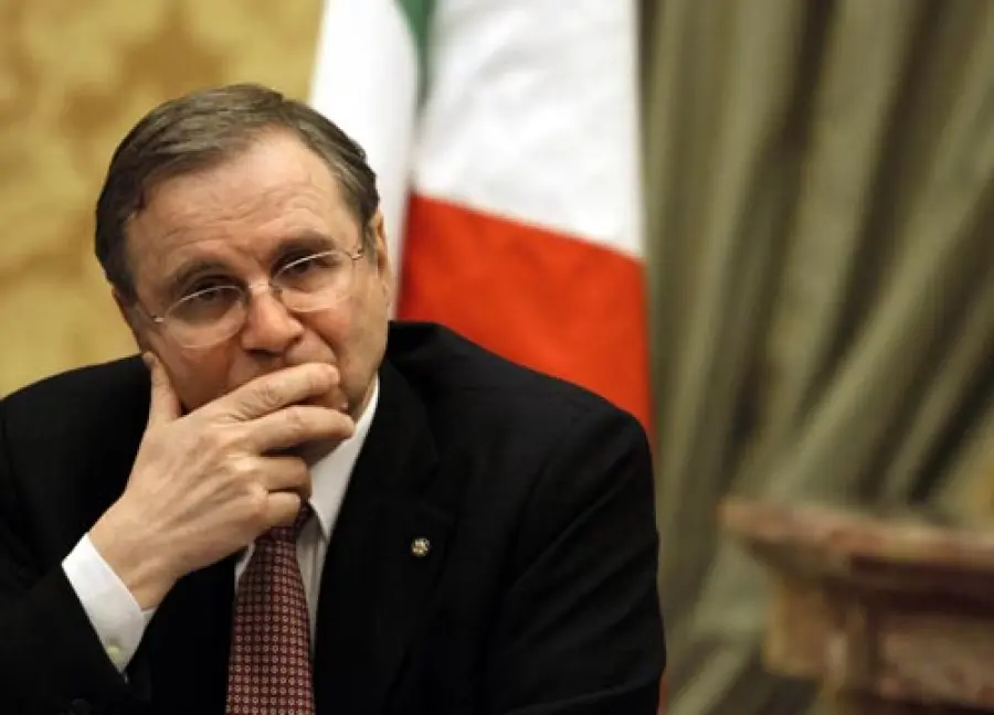 Troppa povertà nel mondo, Visco esorta a lottare contro indigenza