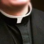 Love story tra prete e parrocchiana finisce in Tribunale