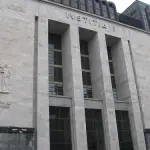 Milano: imputato uccide giudice in tribunale, poi fugge