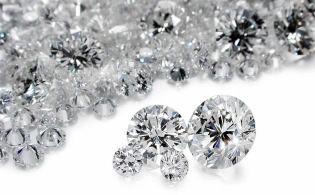 Londra, furto record nella via dei diamanti: bottino da 270 milioni di euro