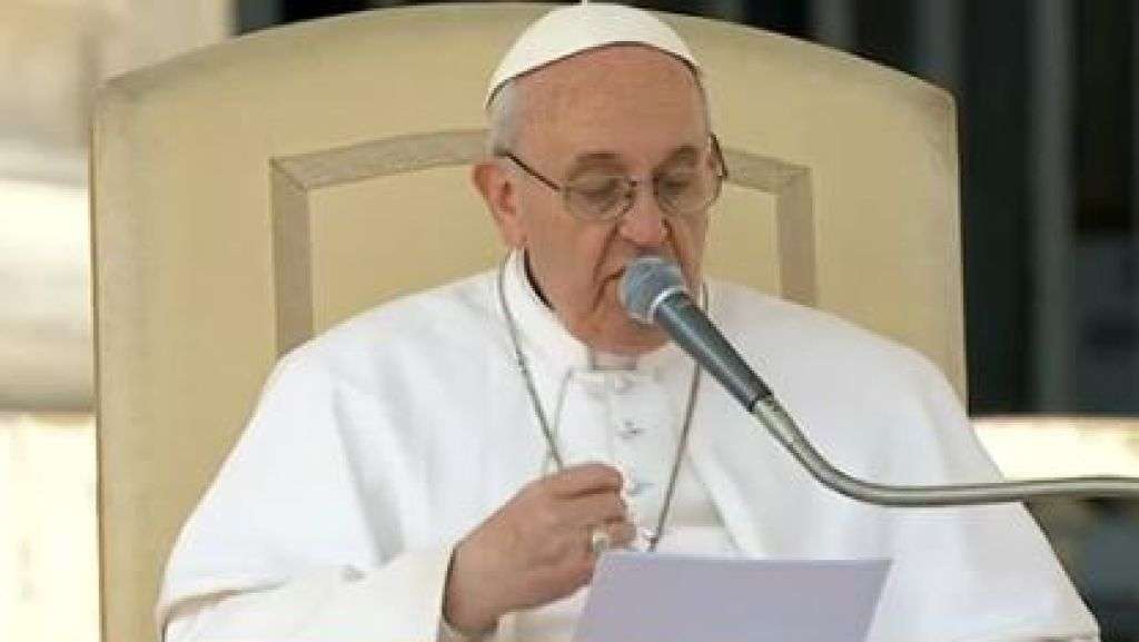 Papa Francesco tutore dell'infanzia: 