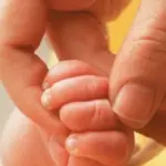 Milano, neonato abbandonato ricoverato al Niguarda: sta bene