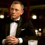 Daniel Craig: lesione al ginocchio durante riprese 
