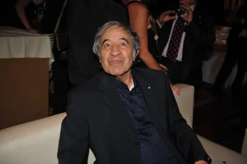 Fred Bongusto compie 80 anni: auguri al cantante 'confidenziale' per eccellenza!