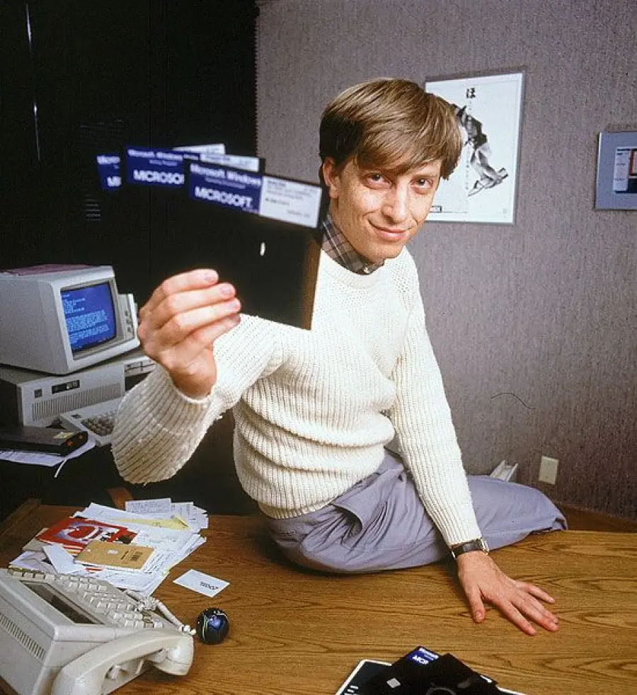 Microsoft compie 40 anni, Bill Gates ringrazia dipendenti