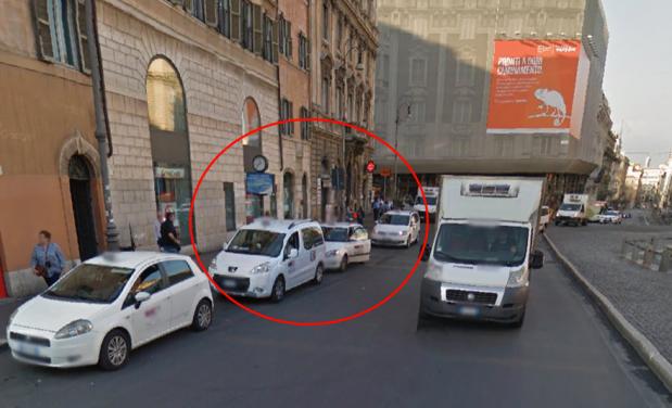 Roma, tassista furioso rompe femore ad anziano: denunciato