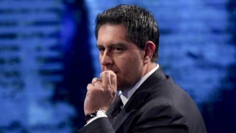 Crollo prezzi case, Toti: "Bisogna ridurre tasse su immobiliare"