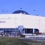 Caporeparto le nega ferie ad agosto: il compagno si fa giustizia con una mazza