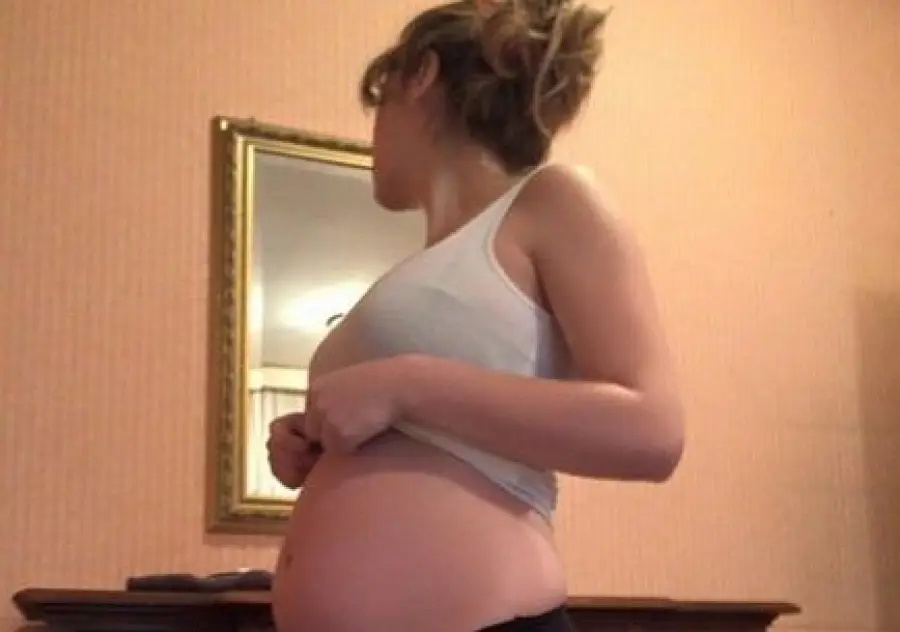 U&D, Alessia Cammarota risponde alle cattiverie sul suo “pancione”