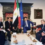 Isis, Renzi vola in Egitto: 