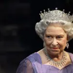 Regina Elisabetta, patrimonio da 300 milioni di sterline: immobili e gioielli