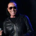 Antonello Venditti è morto... anzi no: smentita del cantautore su Fb