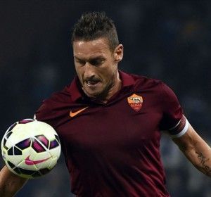 Roma incassa ennesimo pareggio, Juventus sempre più lontana