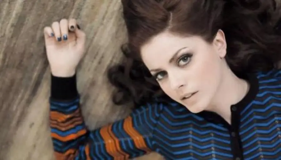 Annalisa presenta "Splende": disco della maturazione artistica e personale