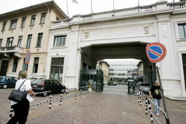 Molinette, medico simula caduta e ottiene mega risarcimento: arrestato