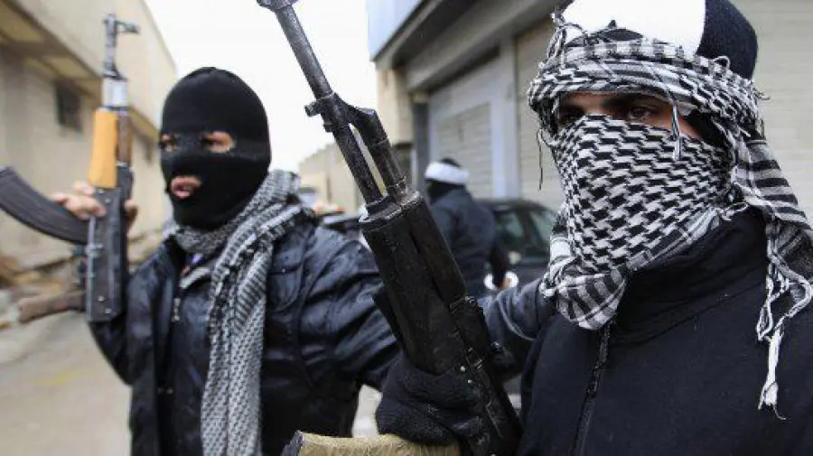 Bengasi, teste mozzate in un ex campo d'addestramento jihadista