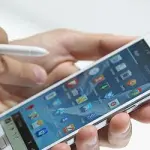 Confcommercio, italiani spendono molto per cellulari: cala spesa per cibo