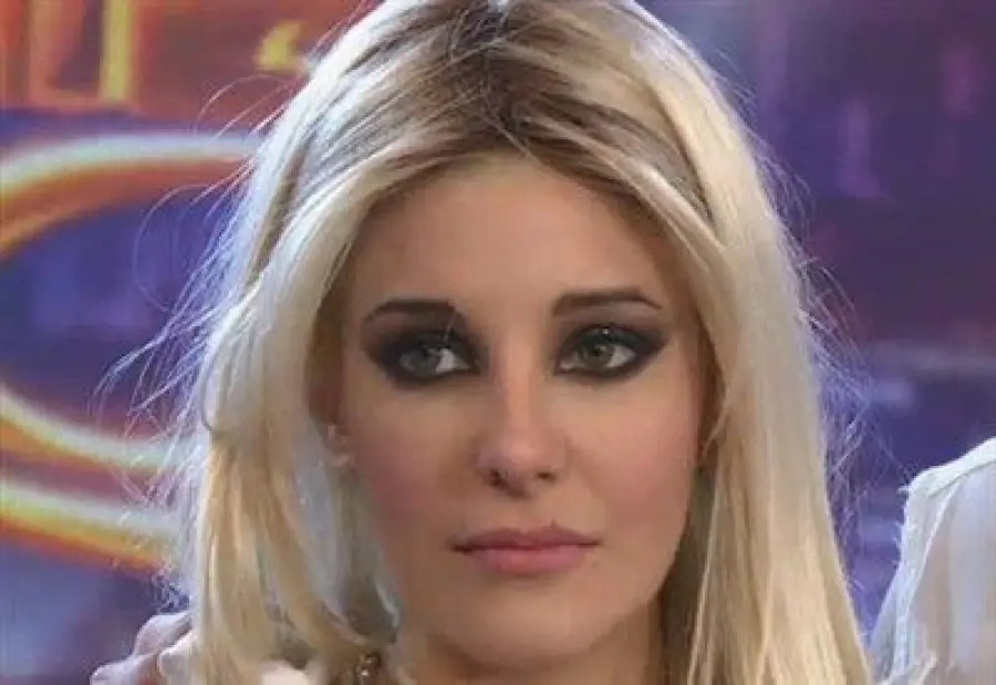 Isola dei Famosi, Catherine Spaak abbandona: Charlotte Caniggia concorrente più citata su Twitter