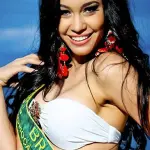 Miss Amazzonia 2015: seconda classificata toglie corona a vincitrice e la getta a terra