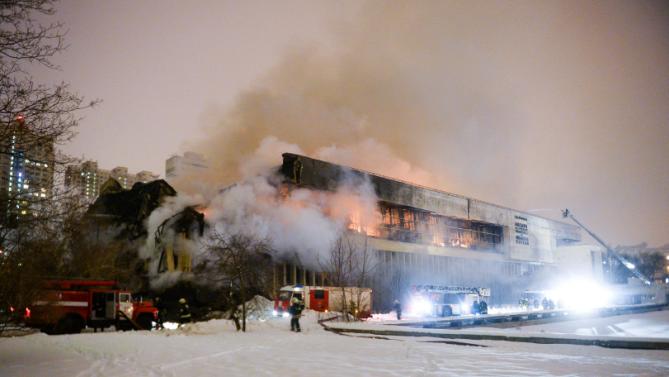 Mosca: incendio in storica biblioteca, patrimonio culturale russo distrutto parzialmente