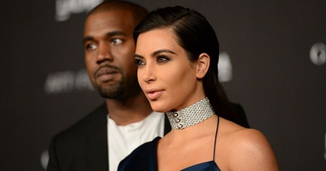 Kim Kardashian lancia moda del furkini: mini slip sulla neve