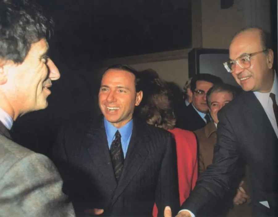 Silvio Berlusconi ricorda Bettino Craxi e invia lettera a Stefania, figlia leader socialista