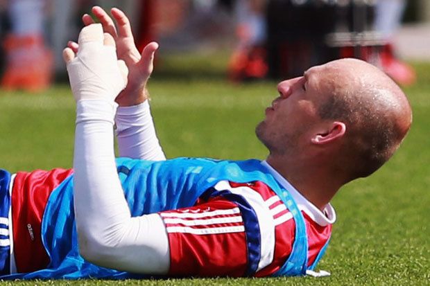 Robben morso da coccodrillo durante allenamento: tutto inventato