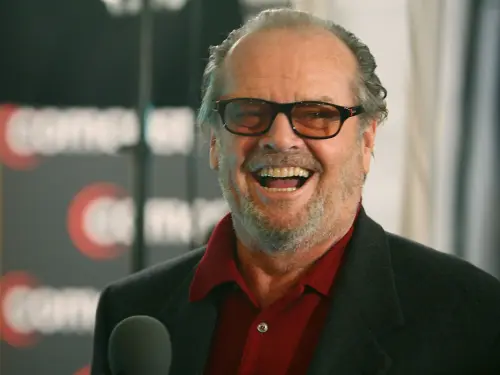 Jack Nicholson sente peso degli anni: 