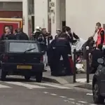 Parigi: poliziotti uccidono autori strage di Charlie Hebdo