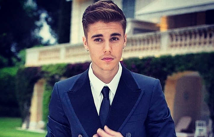 Justin Bieber mostra muscoli per Calvin Klein: protagonista campagna primavera 2015