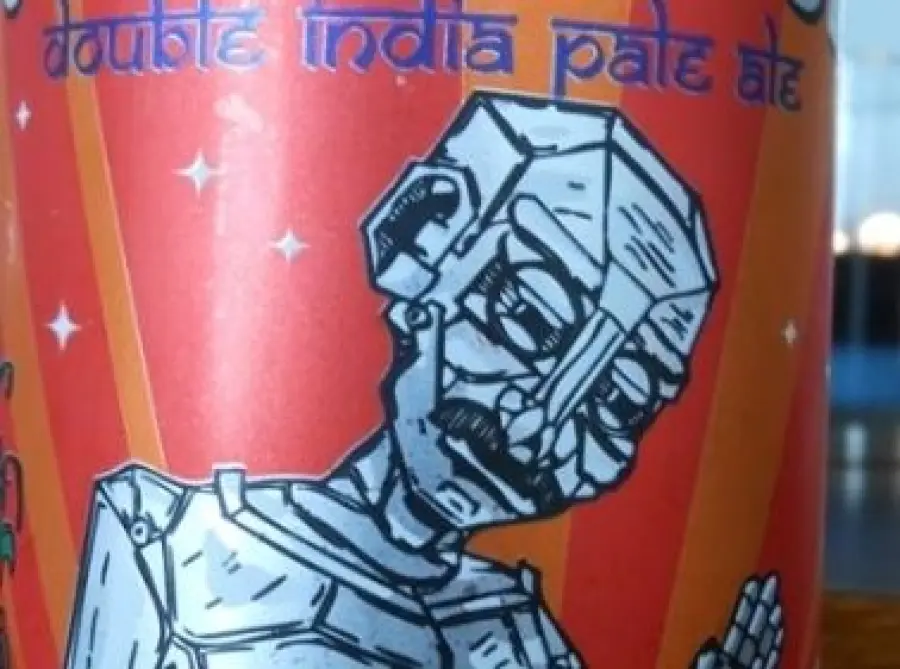 Birra americana fa irritare India: immagine di Gandhi su lattine