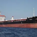 Petroliera greca bombardata da esercito libico: due vittime, Grecia chiede risarcimento