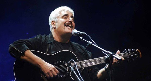 Pino Daniele: morte sconcerta mondo della musica, Eros Ramazzotti in lacrime