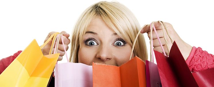 Shopping compulsivo durante saldi: medici lo equiparano ad alcolismo