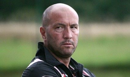Walter Zenga non allenerà il Cagliari: rifiuto non dipende dai soldi
