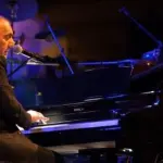 Mango sognò di brindare con Fabrizio De André: confessione antecedente alla morte