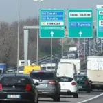 Roma, attraversa a piedi svincolo per Nomentana: travolto