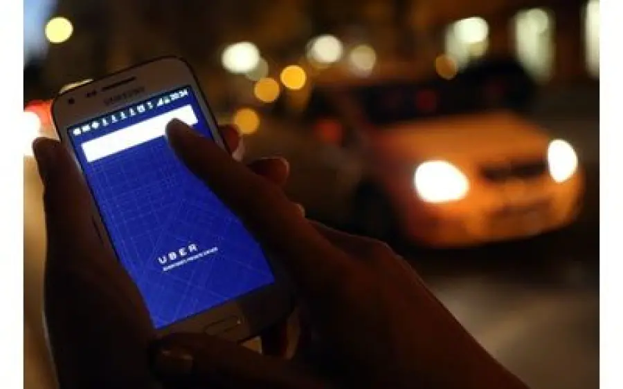 India, tassista stupra cliente: vittima aveva usato Uber