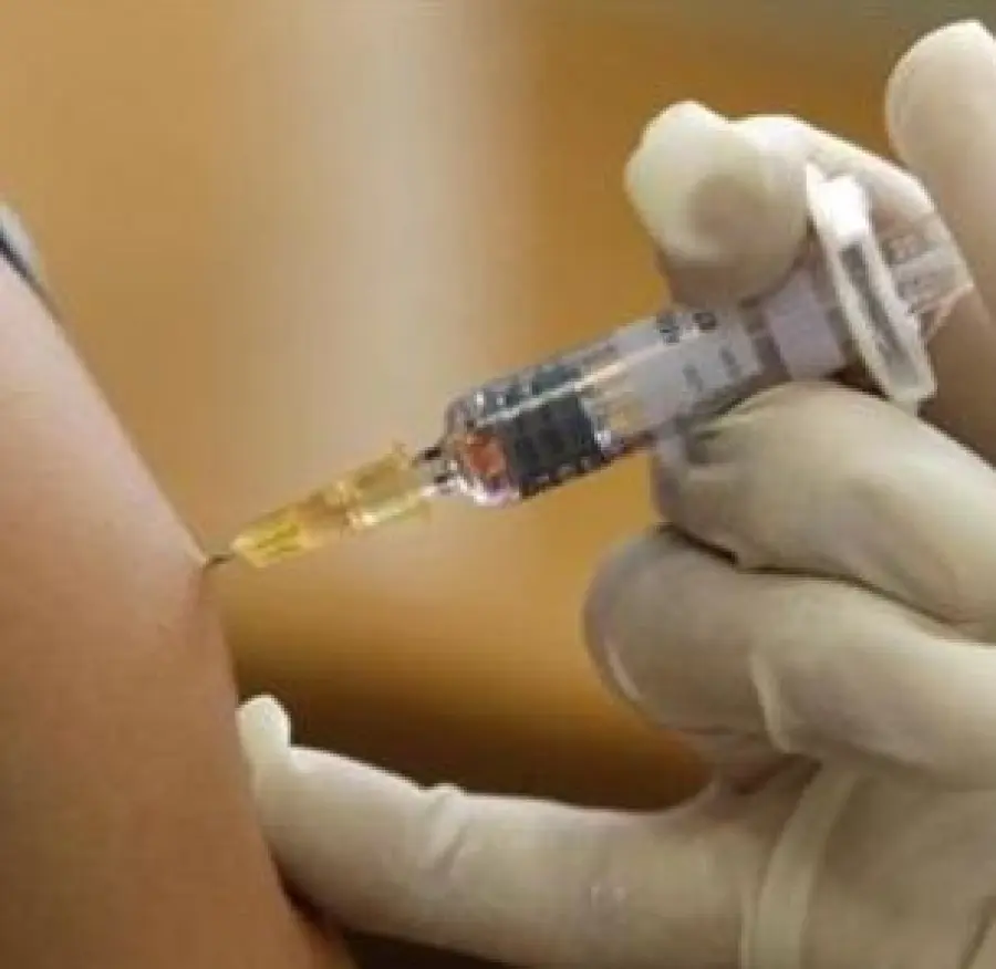 Vaccini antinfluenzali: altra vittima a Parma? Caso segnalato all'Aifa