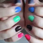 Smalto contro i molestatori: Undercover Colors