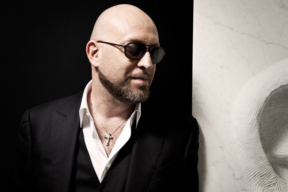 Mario Biondi: Santa Claus Is Coming