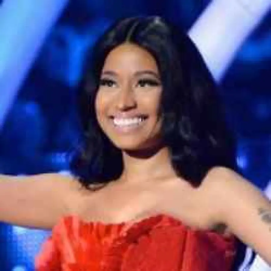Nicki Minaj vuole assaporare maternità, lavoro sì ma non troppo