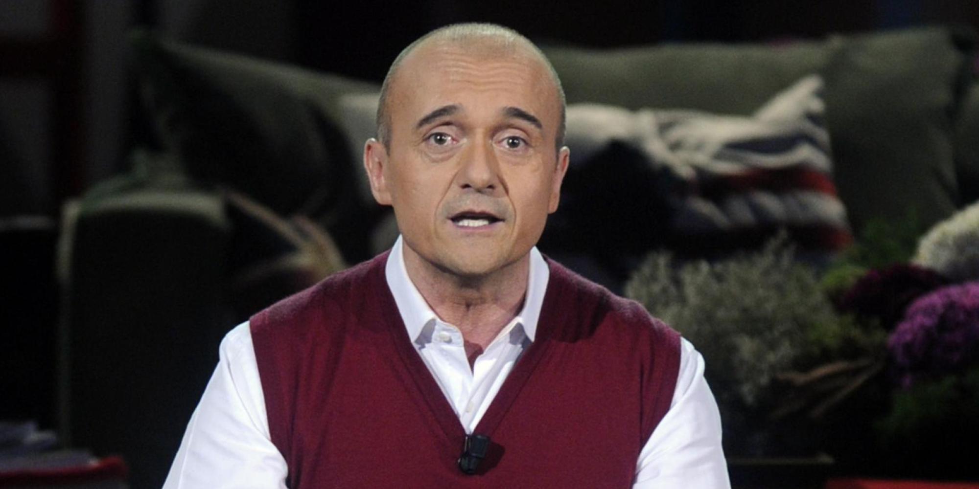 Alfonso Signorini lotta contro leucemia: primi sintomi durante Kalispera