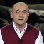 Alfonso Signorini lotta contro leucemia: primi sintomi durante Kalispera