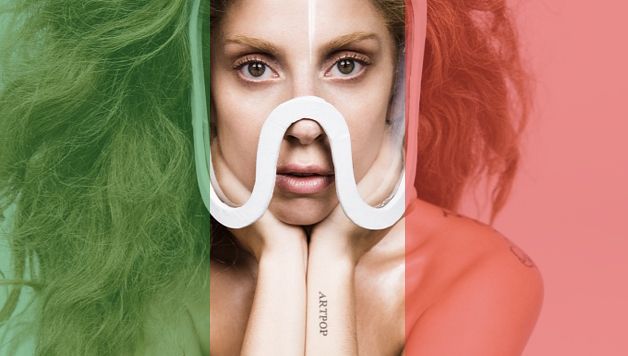 Lady Gaga ammalia fan a Milano e ricorda origini italiane