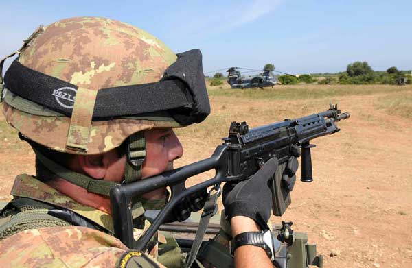 Regno Unito invierà militari in Iraq: obiettivo contrastare Isis